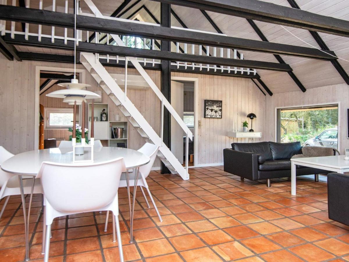 7 Person Holiday Home In R M Vesterhede Exterior foto