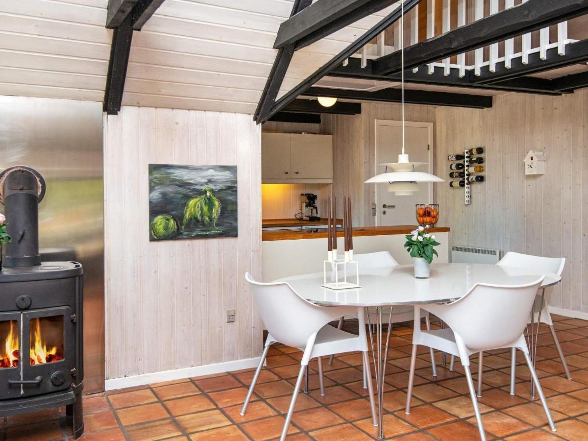 7 Person Holiday Home In R M Vesterhede Exterior foto